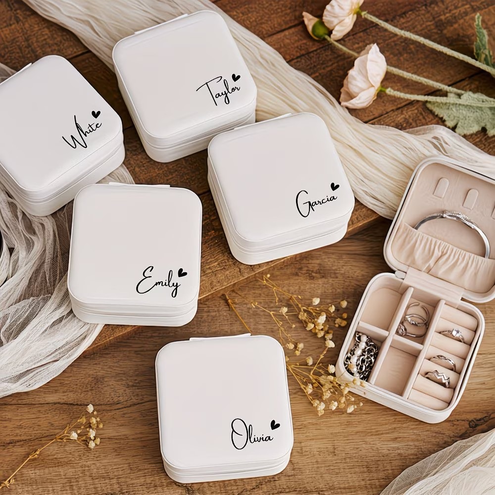 Personalized Name Box - Scatola Portagioie a Forma di Cuore