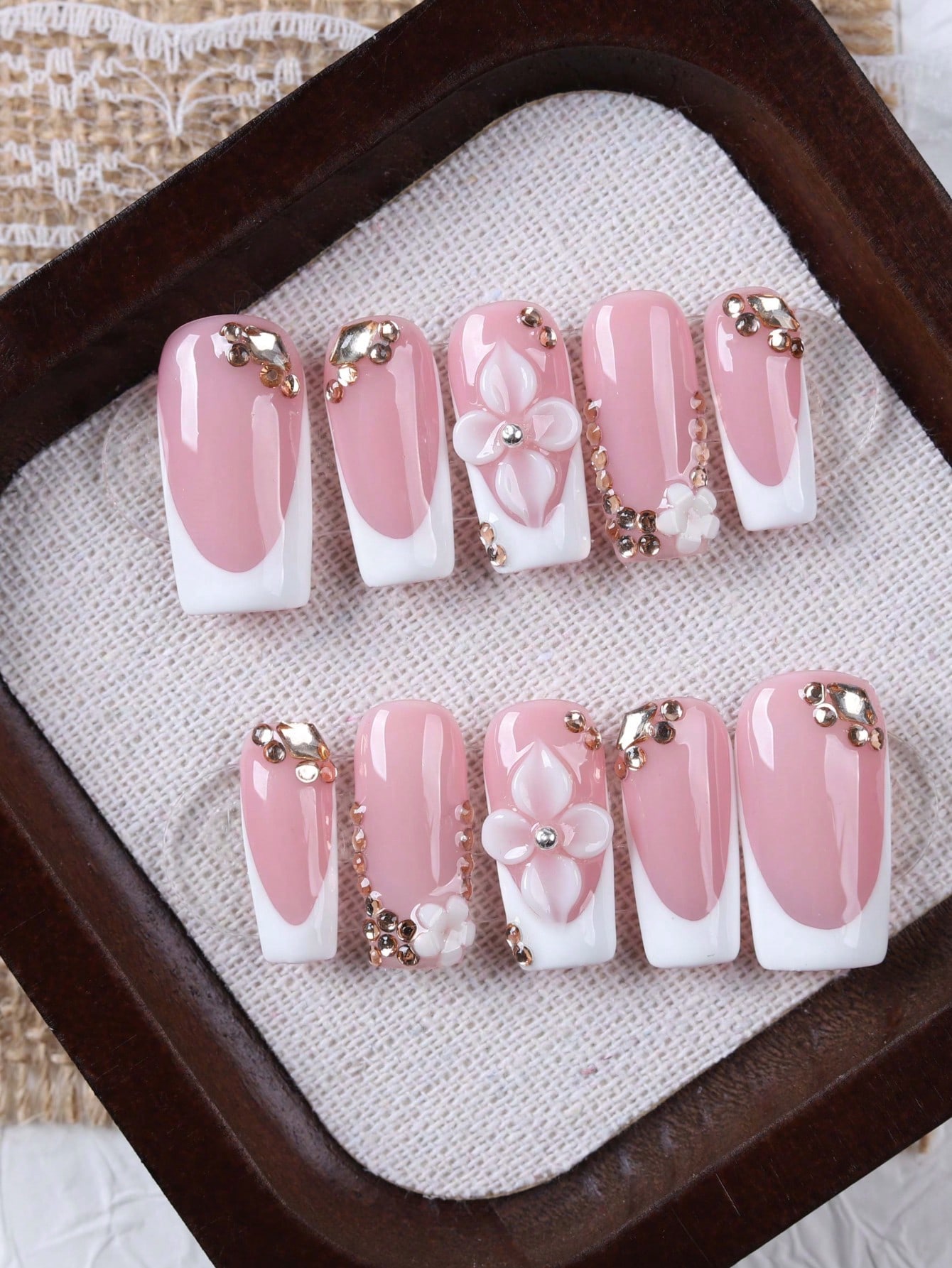 10 pezzi di unghie finte rosa  - Pressed Flower Art recensione e prezzo